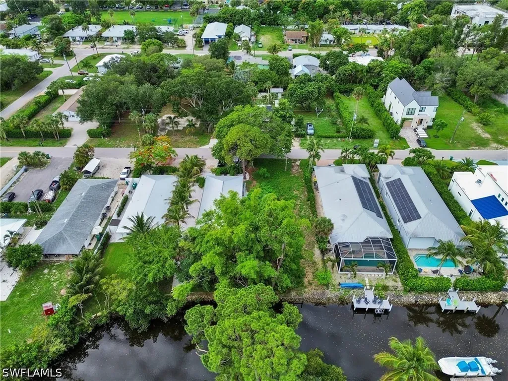 3037 Coco Avenue Naples FL 34112