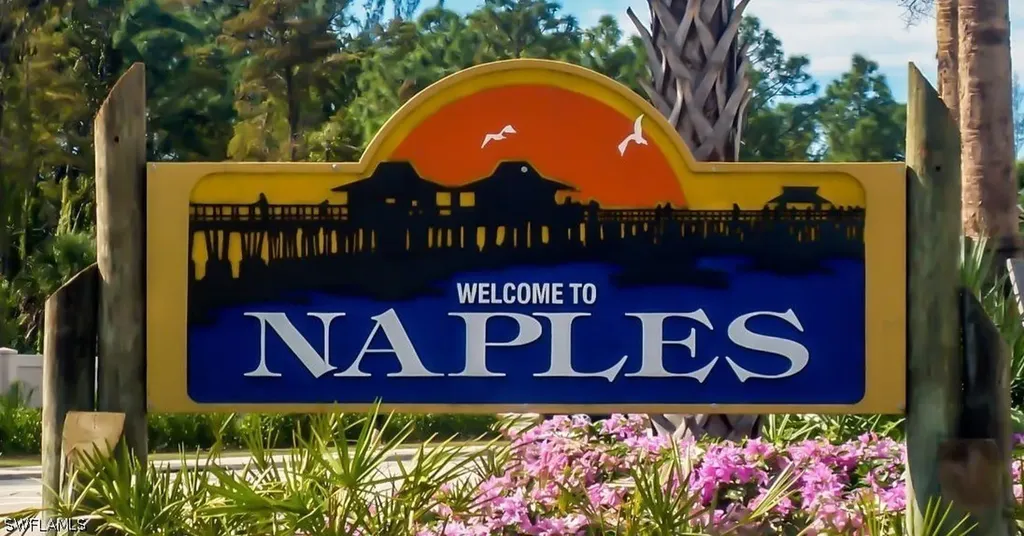 3037 Coco Avenue Naples FL 34112