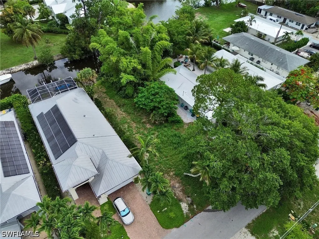 3037 Coco Avenue Naples FL 34112