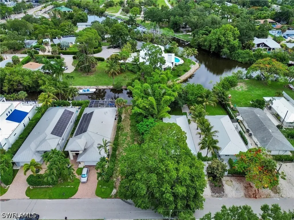 3037 Coco Avenue Naples FL 34112