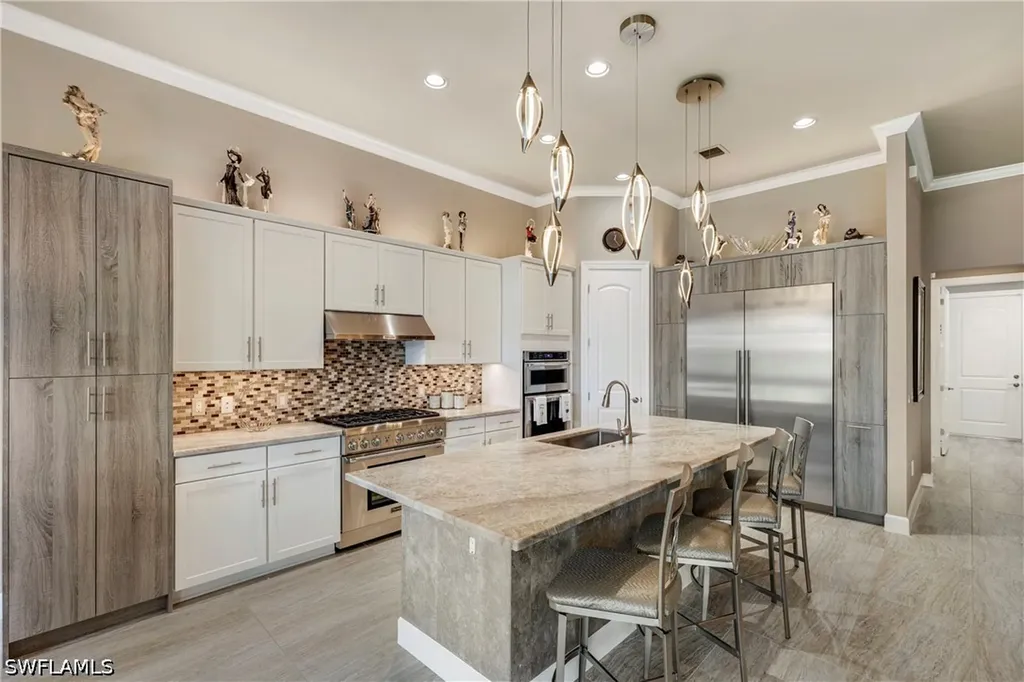 7478 Winding Cypress Drive Naples FL 34114