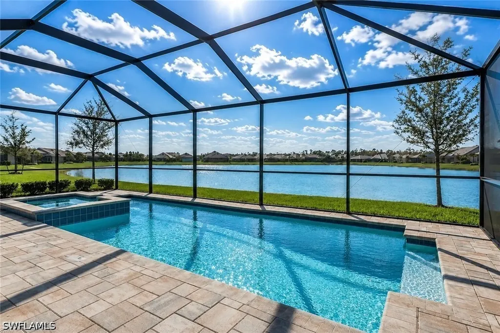 7478 Winding Cypress Drive Naples FL 34114