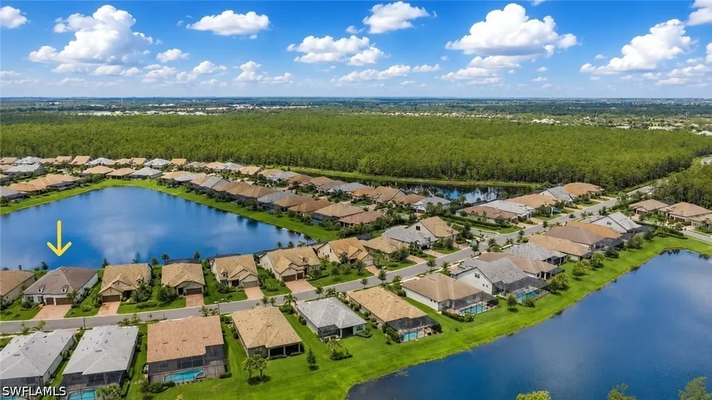 7478 Winding Cypress Drive Naples FL 34114