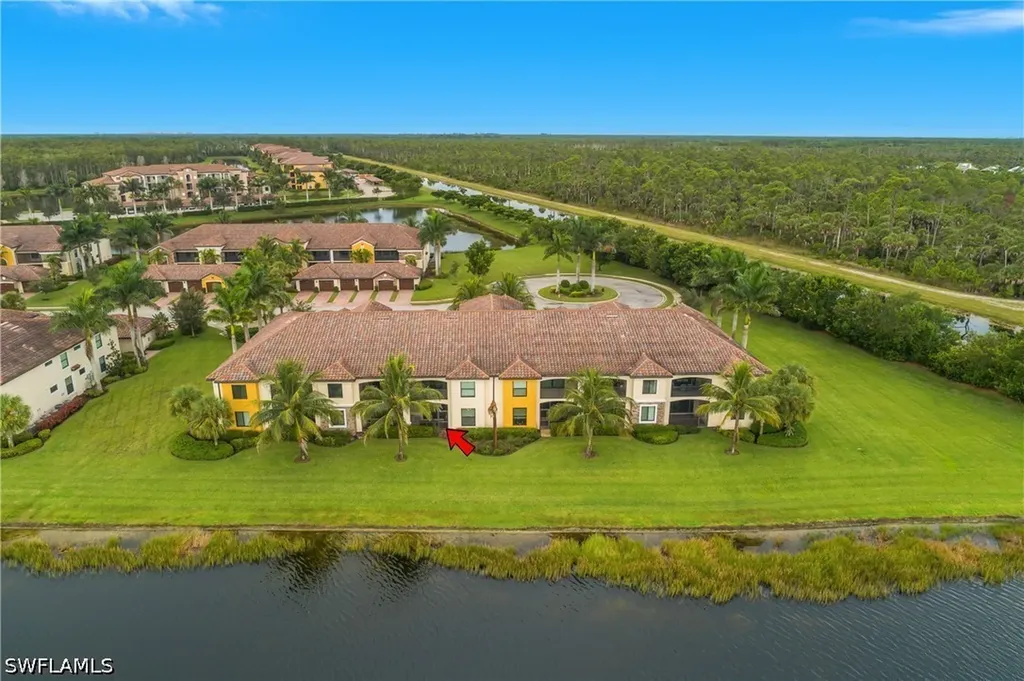 9533 Avellino Way Naples FL 34113