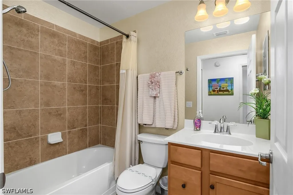 9533 Avellino Way Naples FL 34113