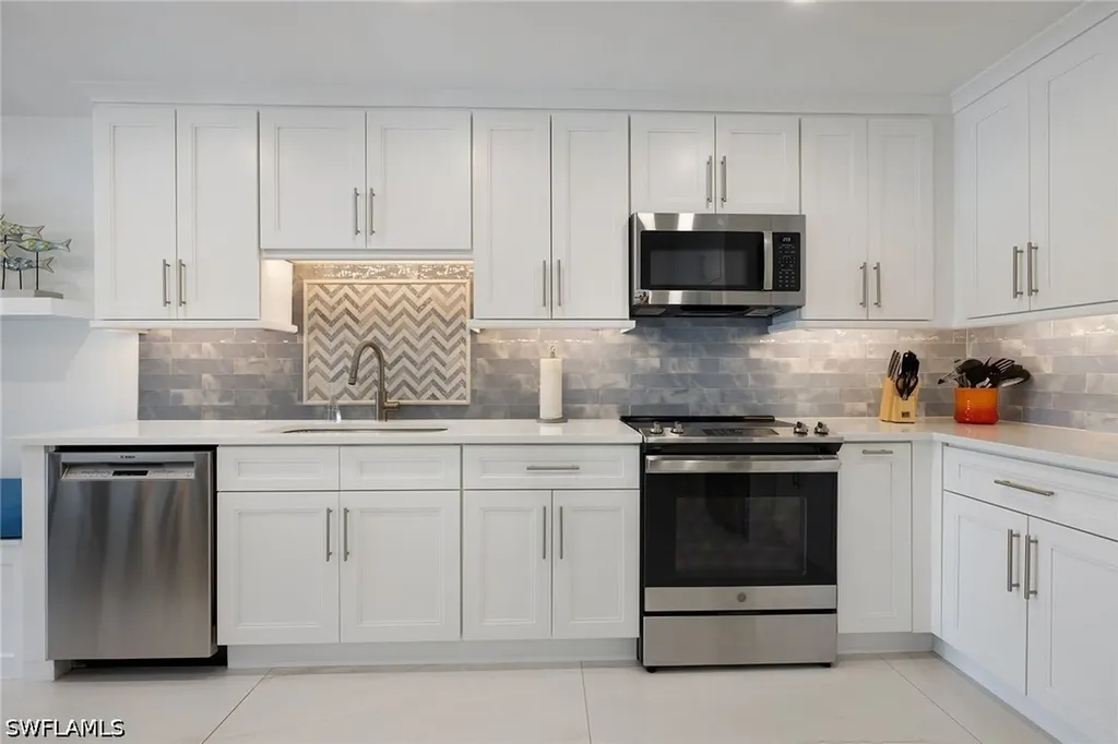28432 Highgate Drive Bonita Springs FL 34135