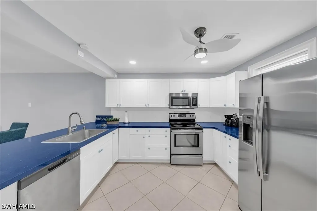 2750 Manorca Avenue Naples FL 34112