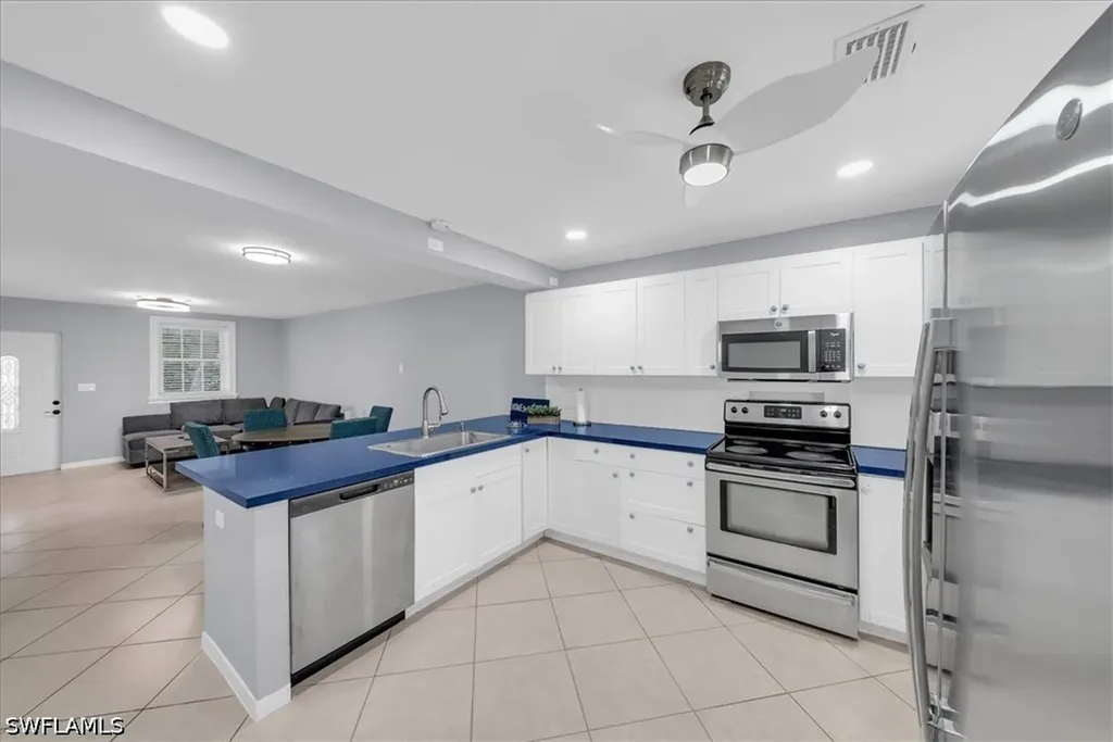2750 Manorca Avenue Naples FL 34112