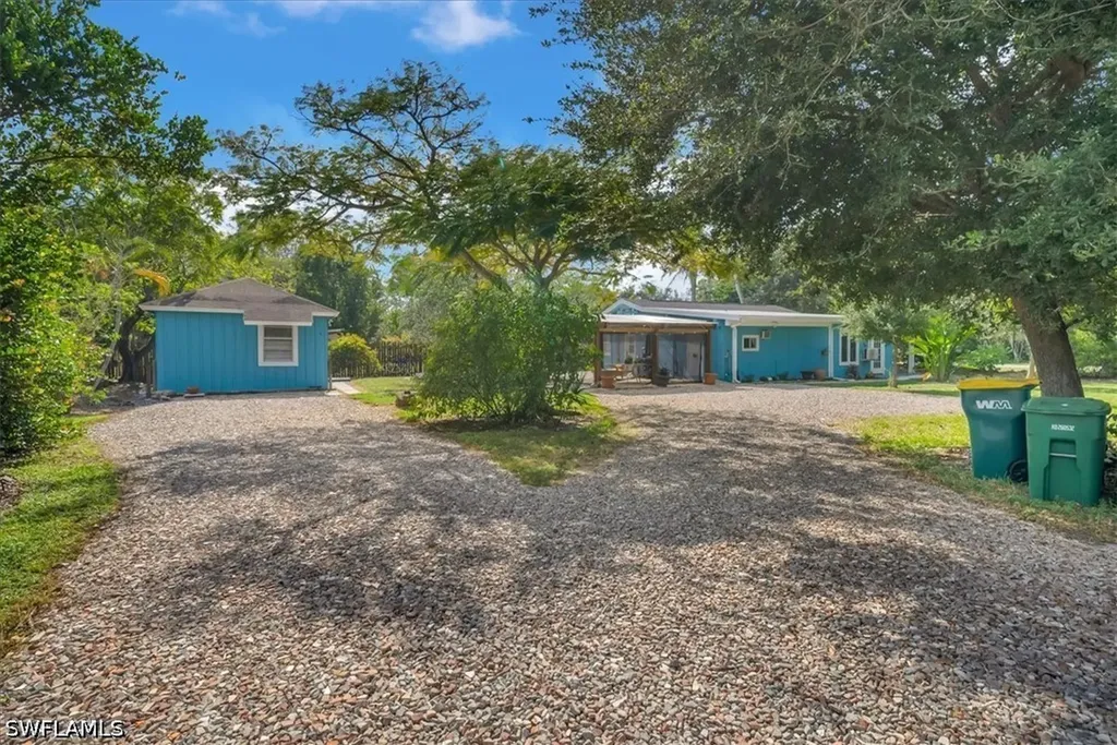 2750 Manorca Avenue Naples FL 34112