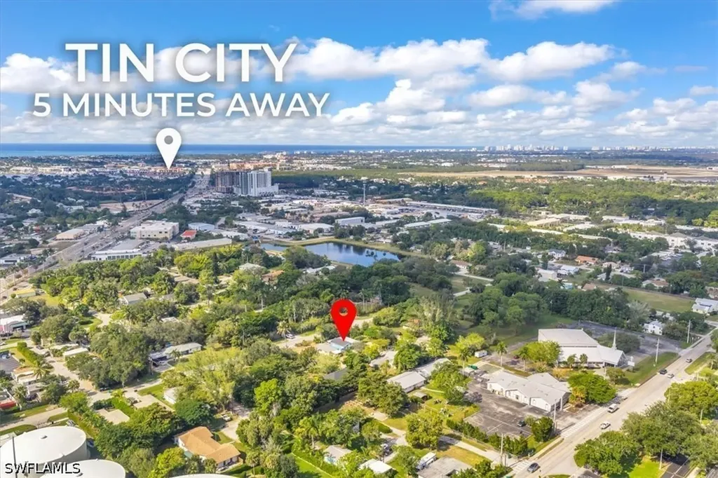 2750 Manorca Avenue Naples FL 34112