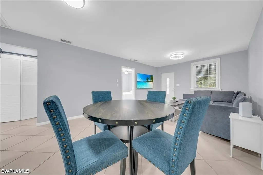 2750 Manorca Avenue Naples FL 34112