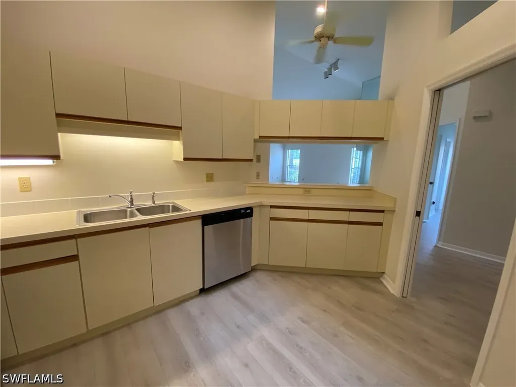 1351 Park Lake Drive Naples FL 34110