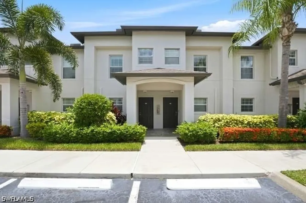 9076 Gervais Circle Naples FL 34120