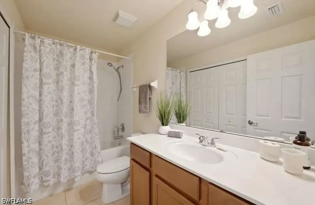 9076 Gervais Circle Naples FL 34120