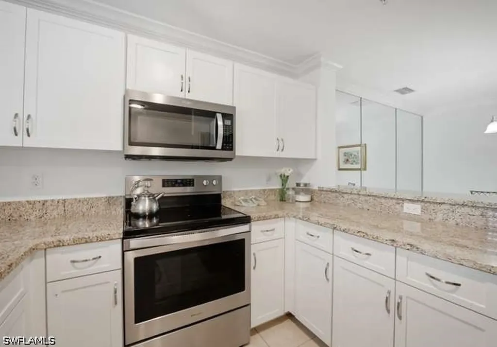 9076 Gervais Circle Naples FL 34120
