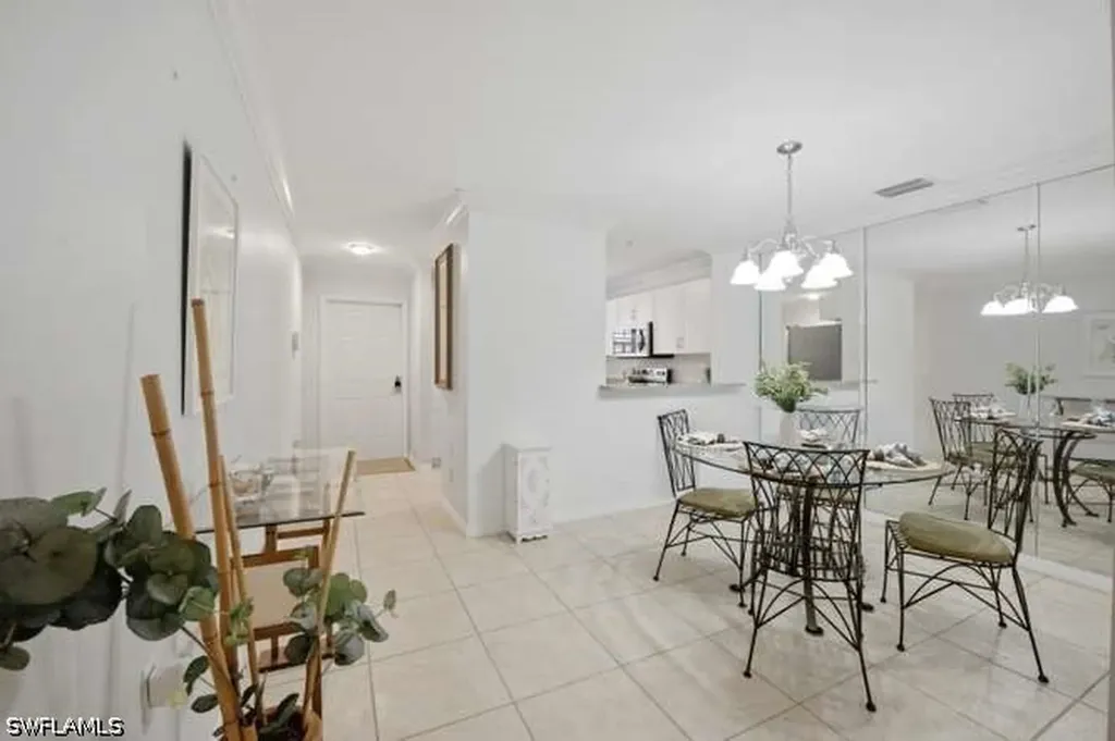 9076 Gervais Circle Naples FL 34120