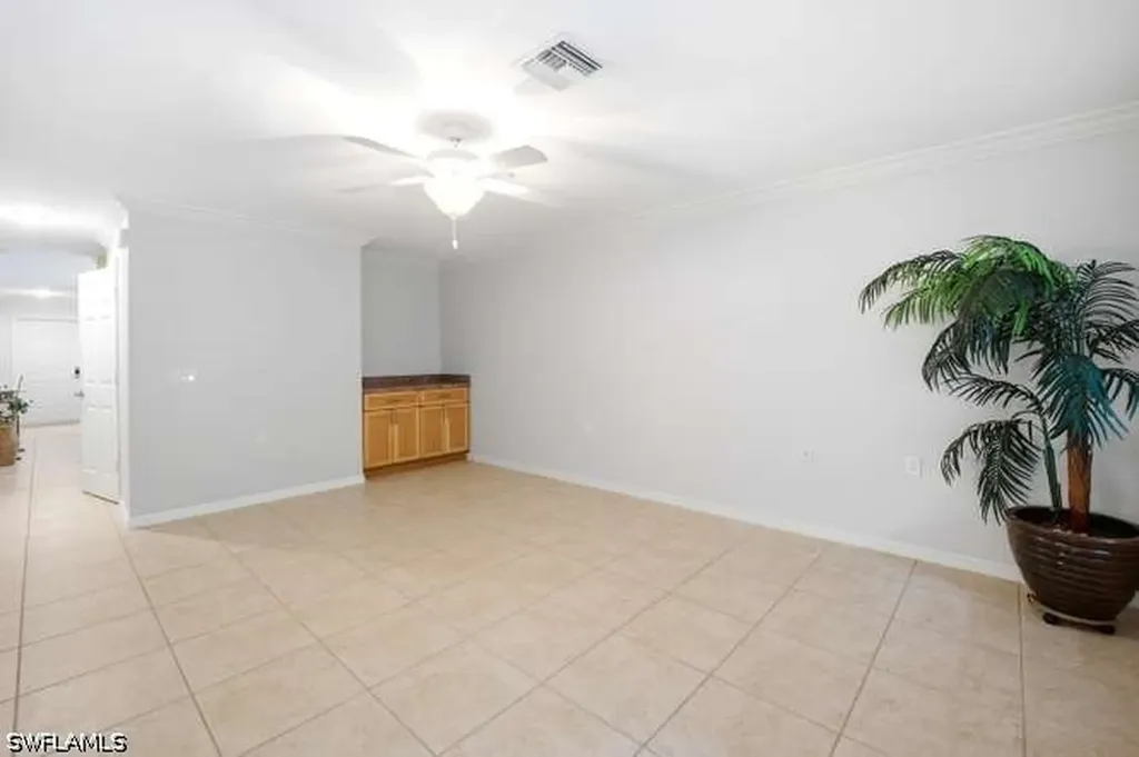 9076 Gervais Circle Naples FL 34120