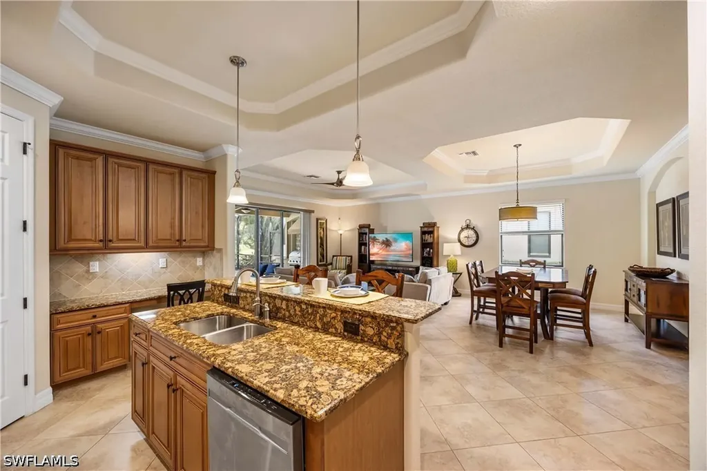9234 Veneto Place Naples FL 34113