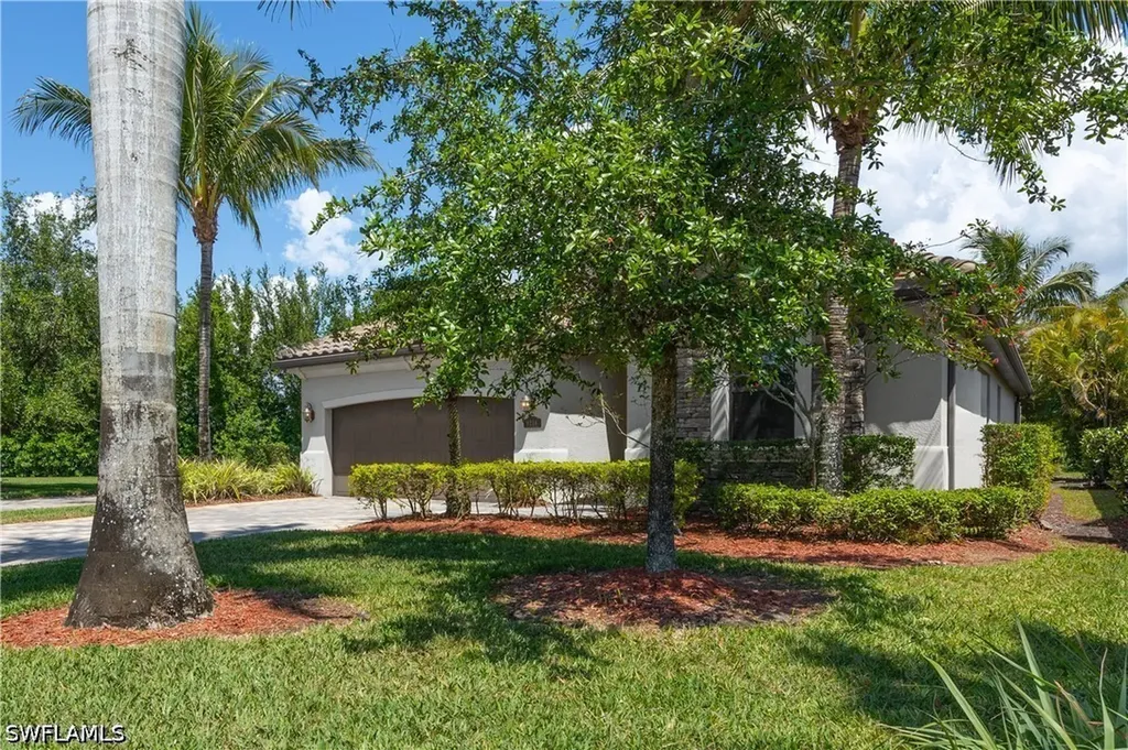 9234 Veneto Place Naples FL 34113