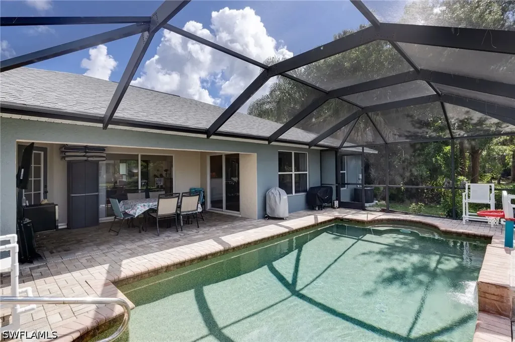 2707 7th Street W Lehigh Acres FL 33971