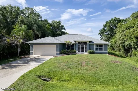 2707 7TH Street W Lehigh Acres FL 33971