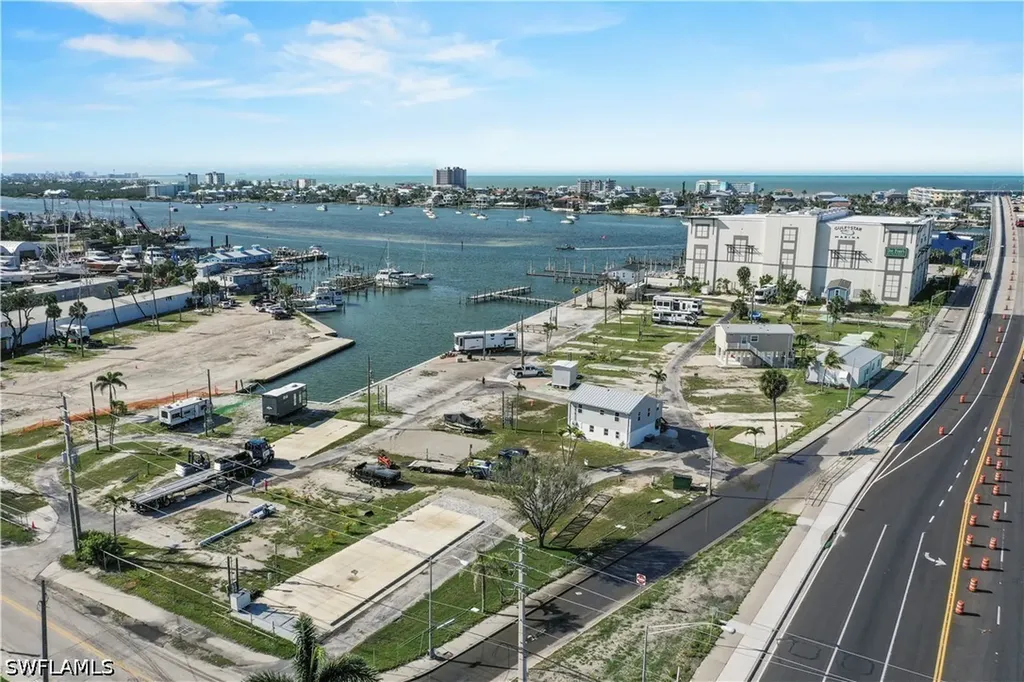 19281 #37 San Carlos Boulevard Fort Myers Beach FL 33931
