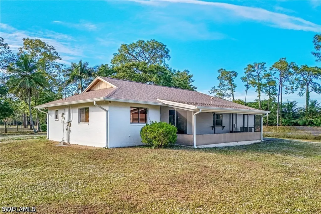 1201 Saint Clair Shores Road Naples FL 34104