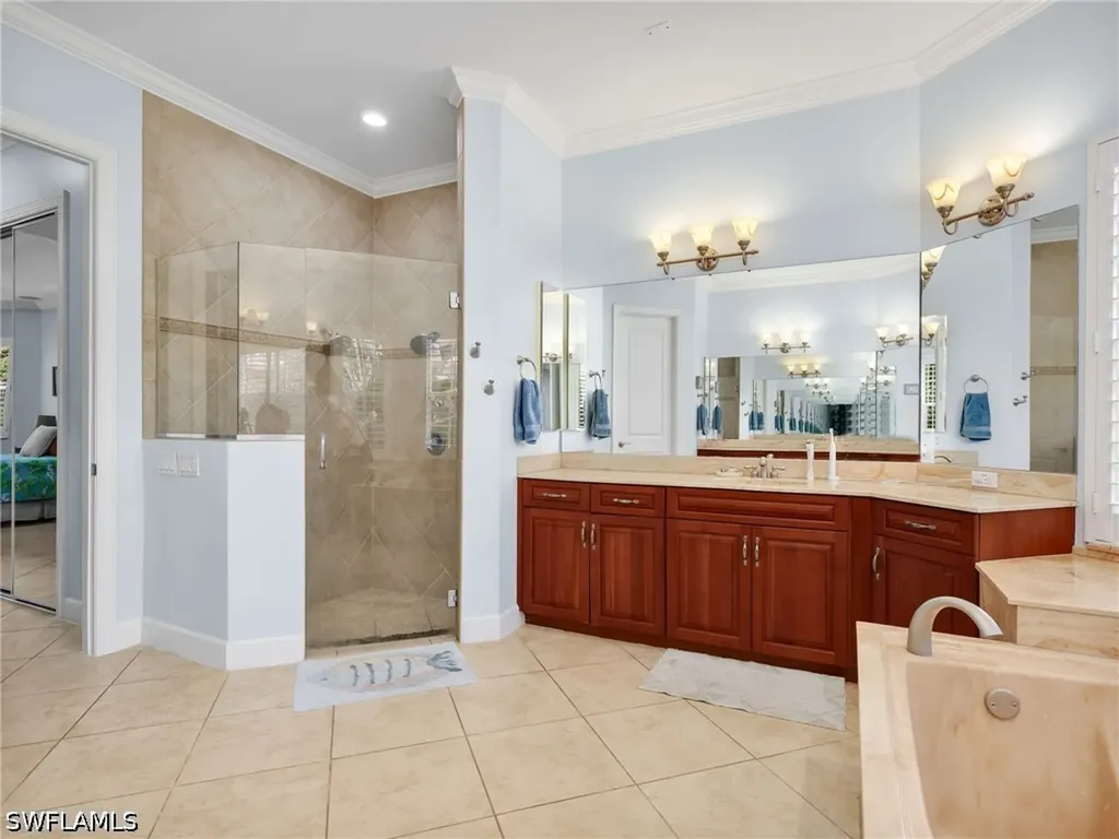 530 13th Street NW Naples FL 34120