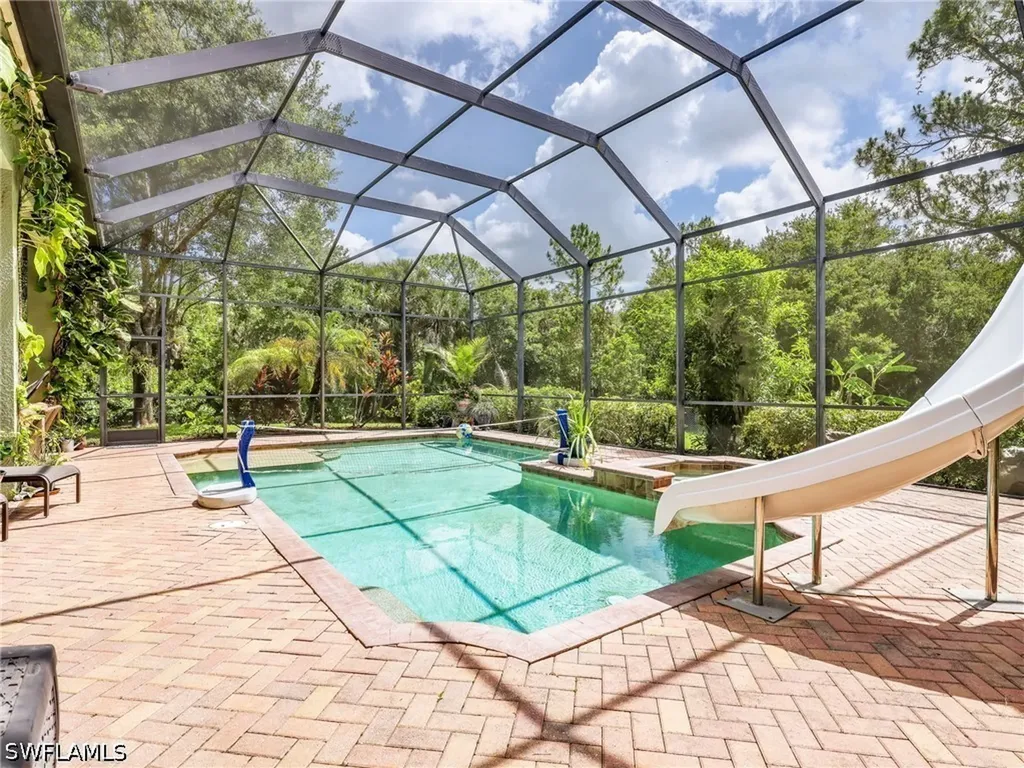 530 13th Street NW Naples FL 34120