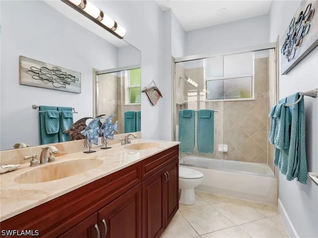 530 13th Street NW Naples FL 34120