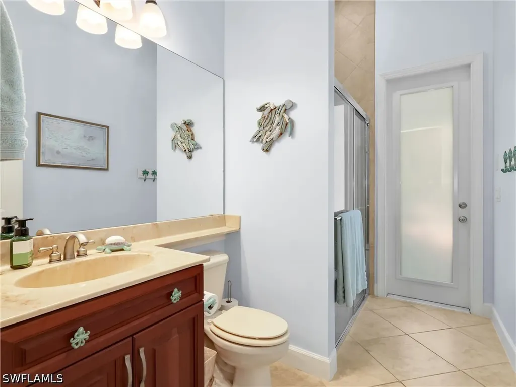 530 13th Street NW Naples FL 34120