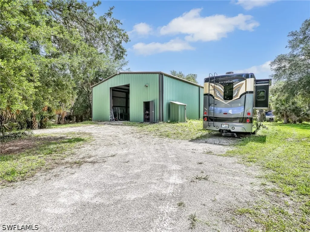 530 13th Street NW Naples FL 34120
