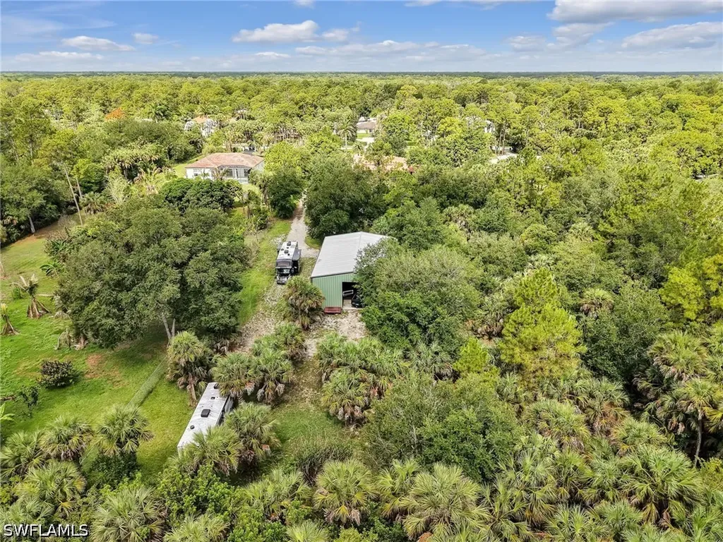 530 13th Street NW Naples FL 34120