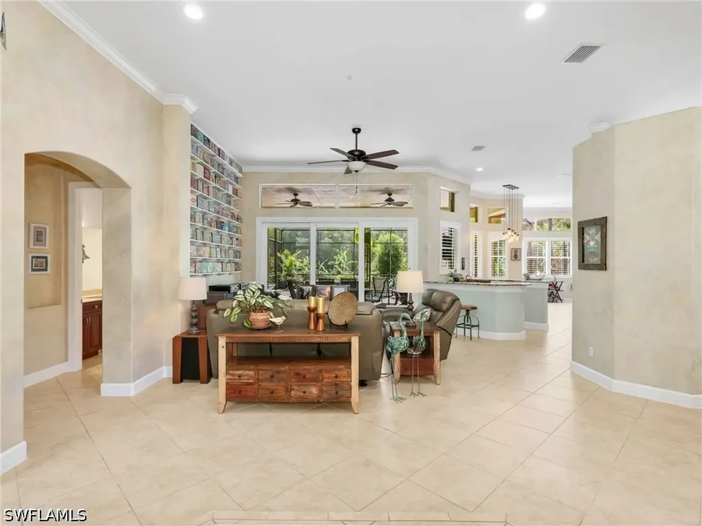 530 13th Street NW Naples FL 34120