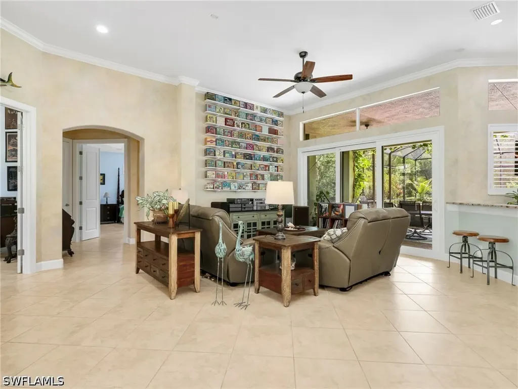 530 13th Street NW Naples FL 34120