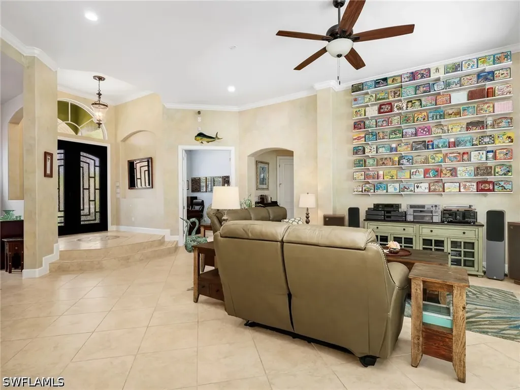 530 13th Street NW Naples FL 34120