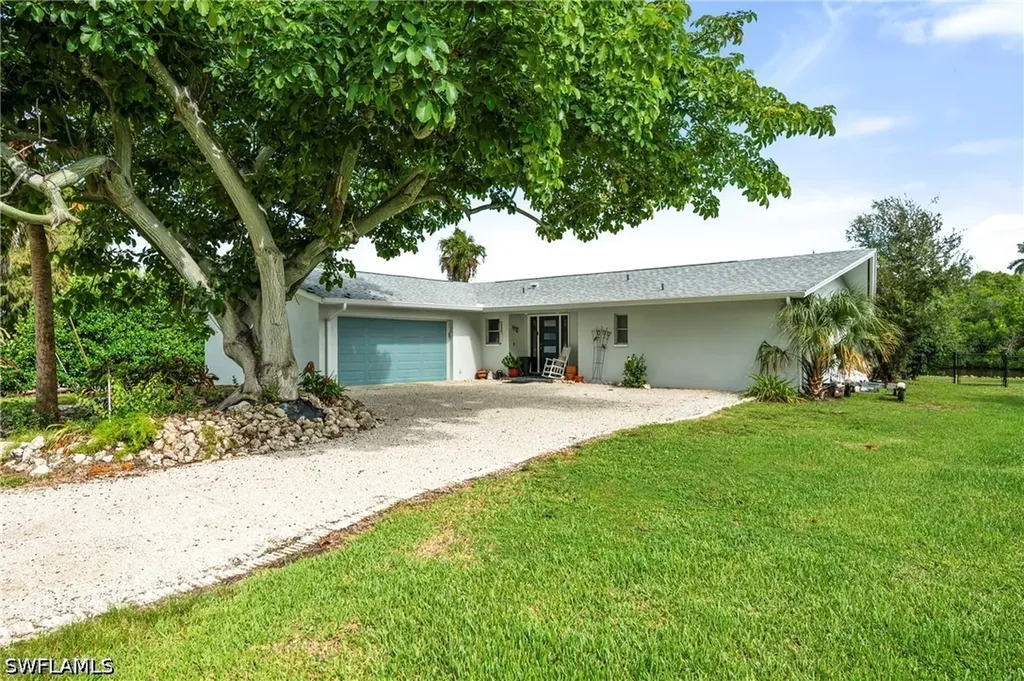 Naples FL, 2271 Harbor Road