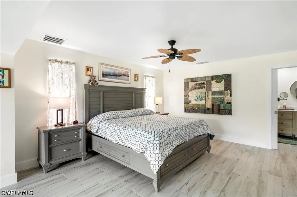 2271 Harbor Road Naples FL 34104