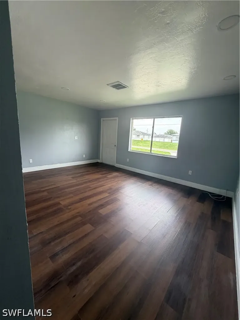 136/138 Gordon Avenue S Lehigh Acres FL 33973