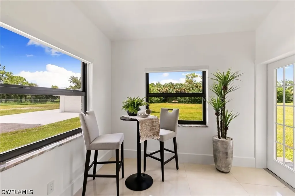 221 10th Street SE Naples FL 34117
