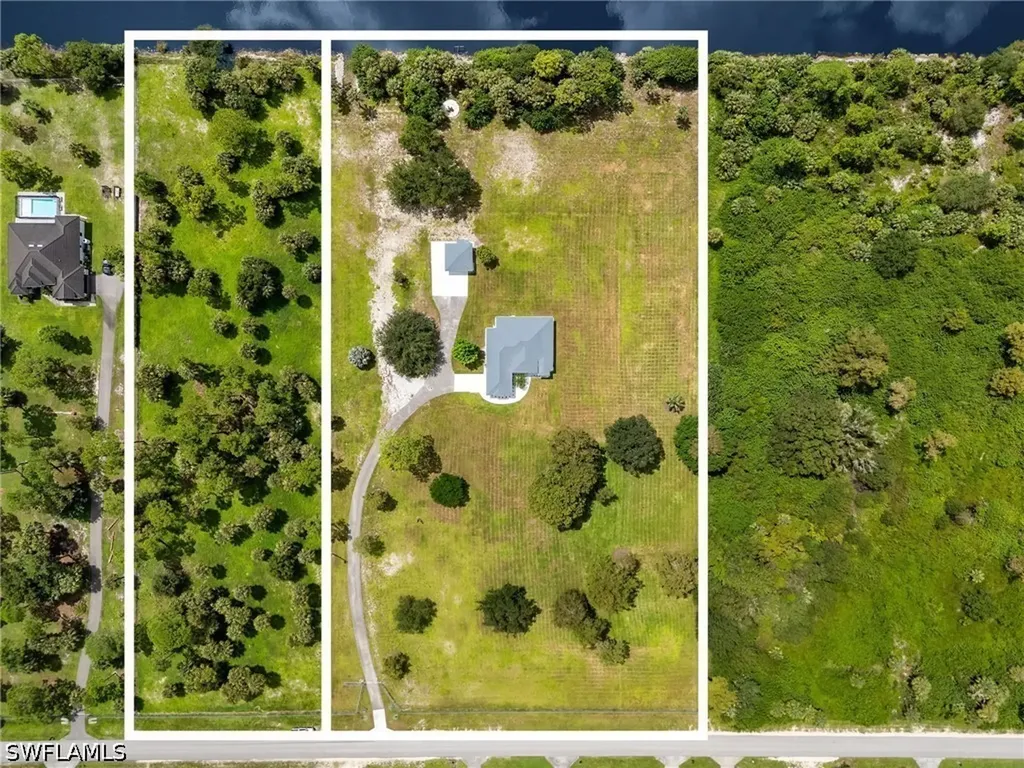 221 10th Street SE Naples FL 34117