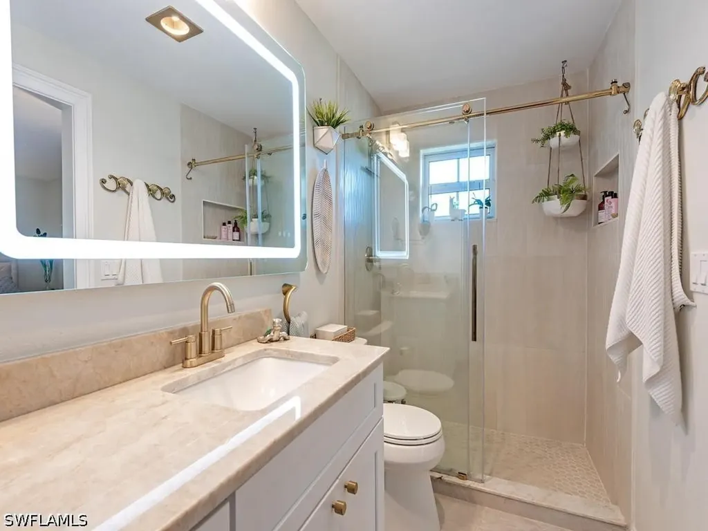 23 Knights Bridge Road Naples FL 34112