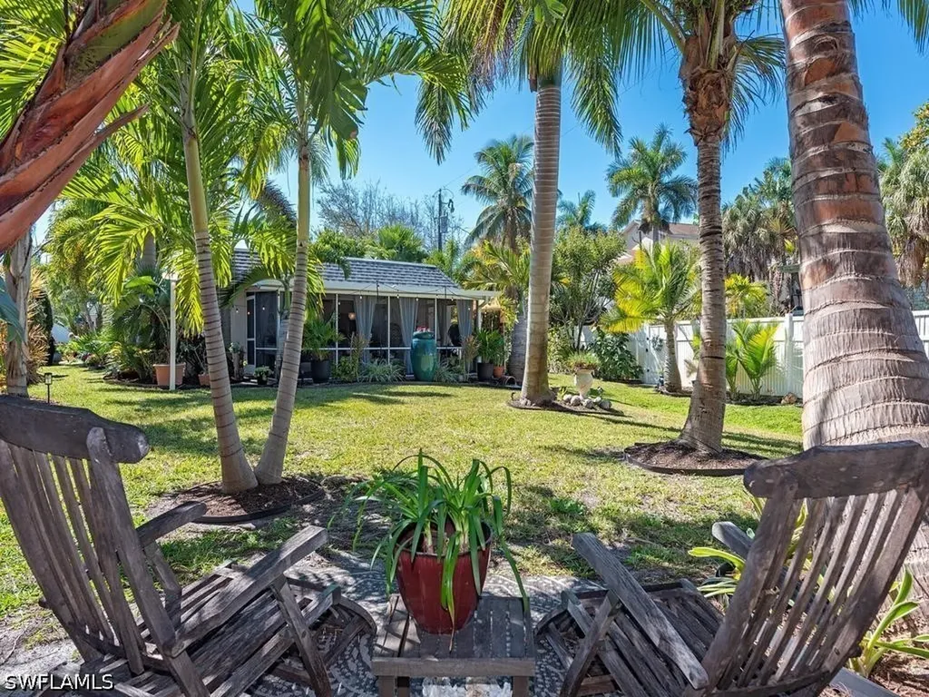 23 Knights Bridge Road Naples FL 34112