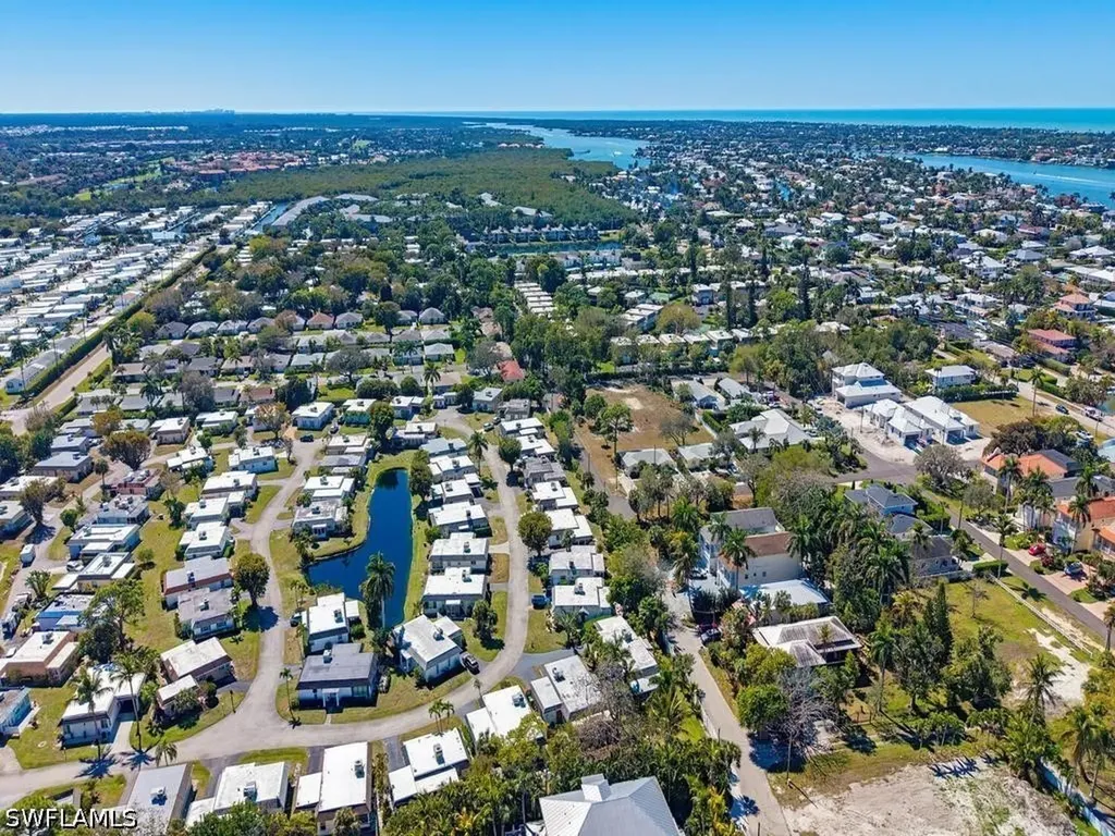 23 Knights Bridge Road Naples FL 34112