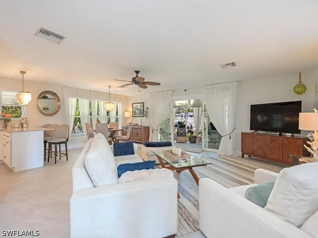 23 Knights Bridge Road Naples FL 34112