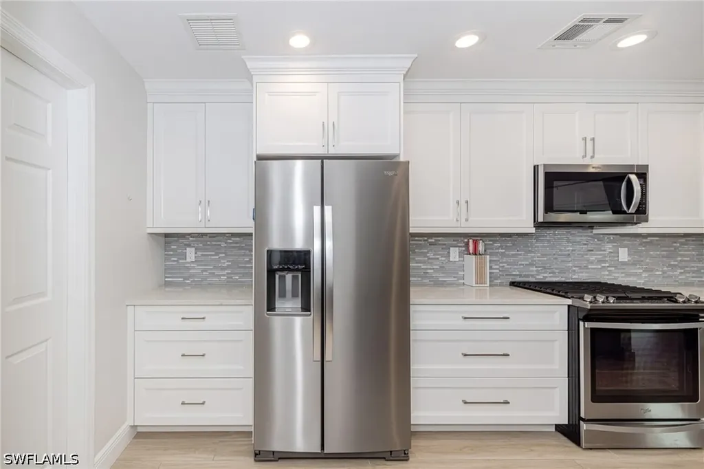 9025 Astonia Way Estero FL 33967