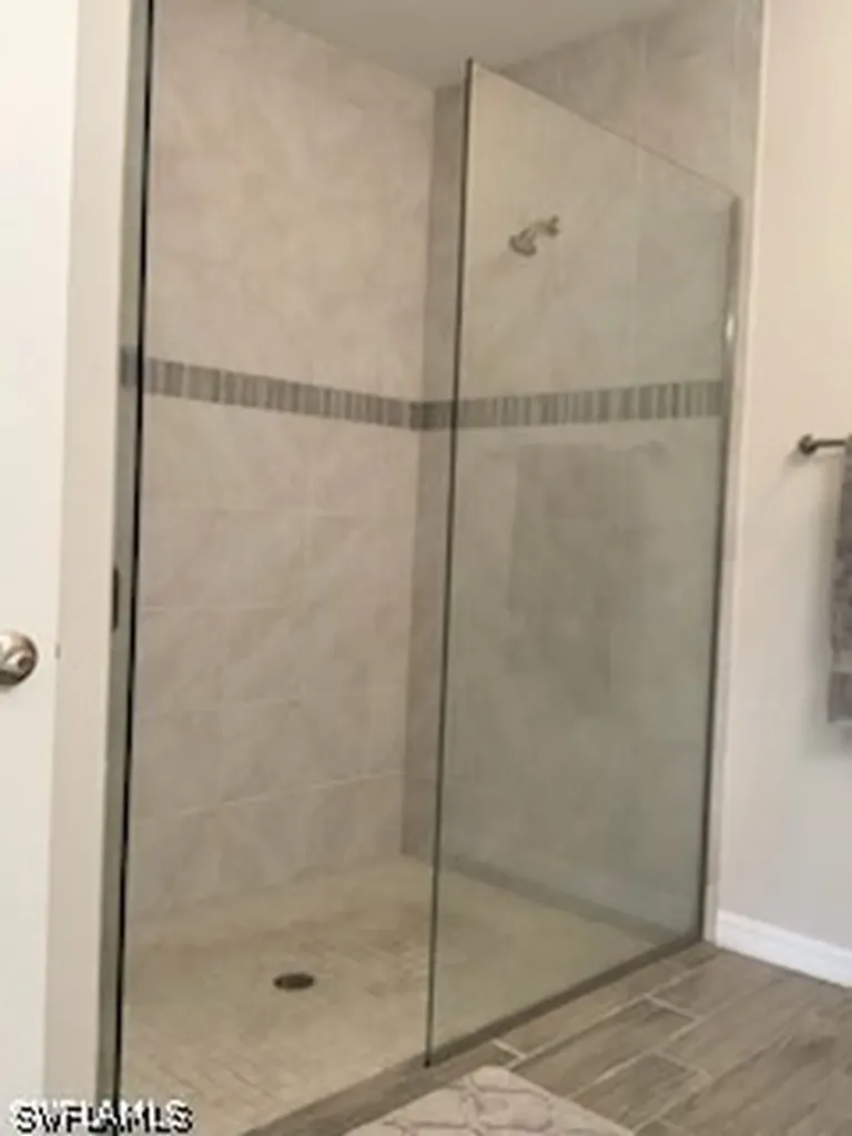 14631 Edgewater Circle Naples FL 34114