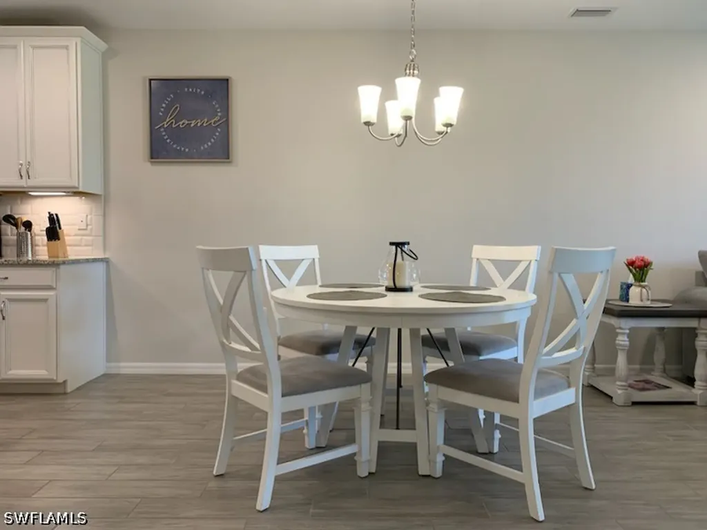 14631 Edgewater Circle Naples FL 34114