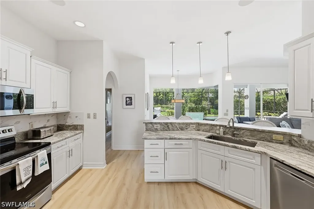 7673 Mulberry Lane Naples FL 34114