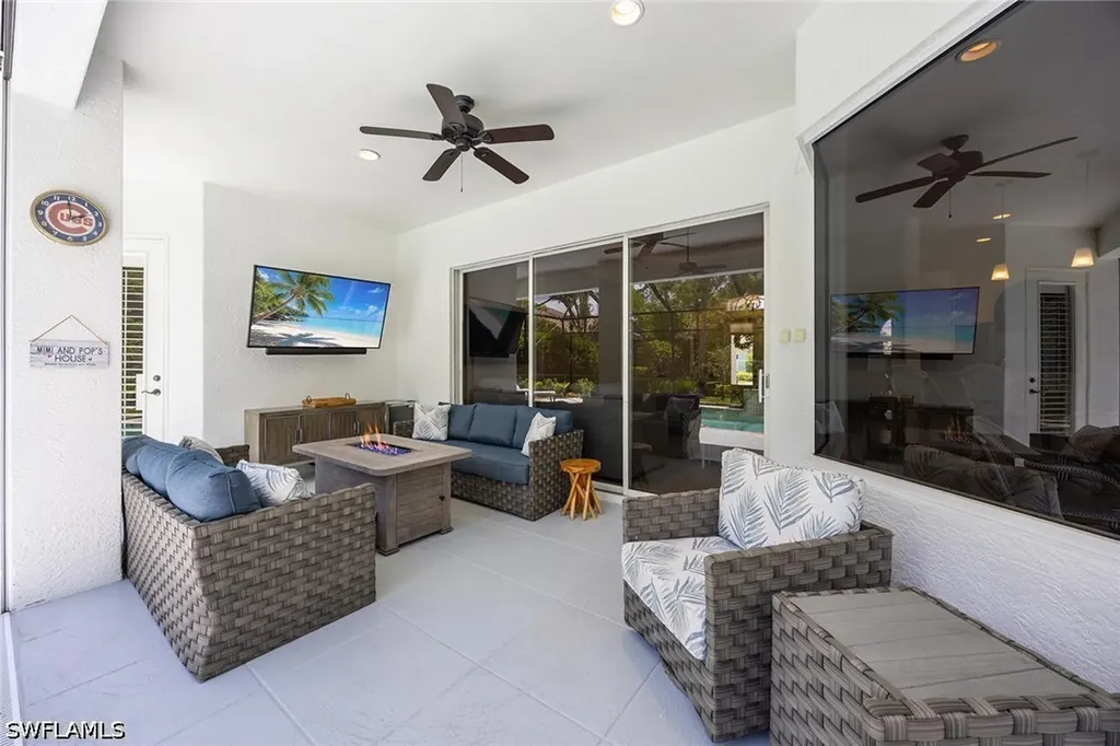 7673 Mulberry Lane Naples FL 34114